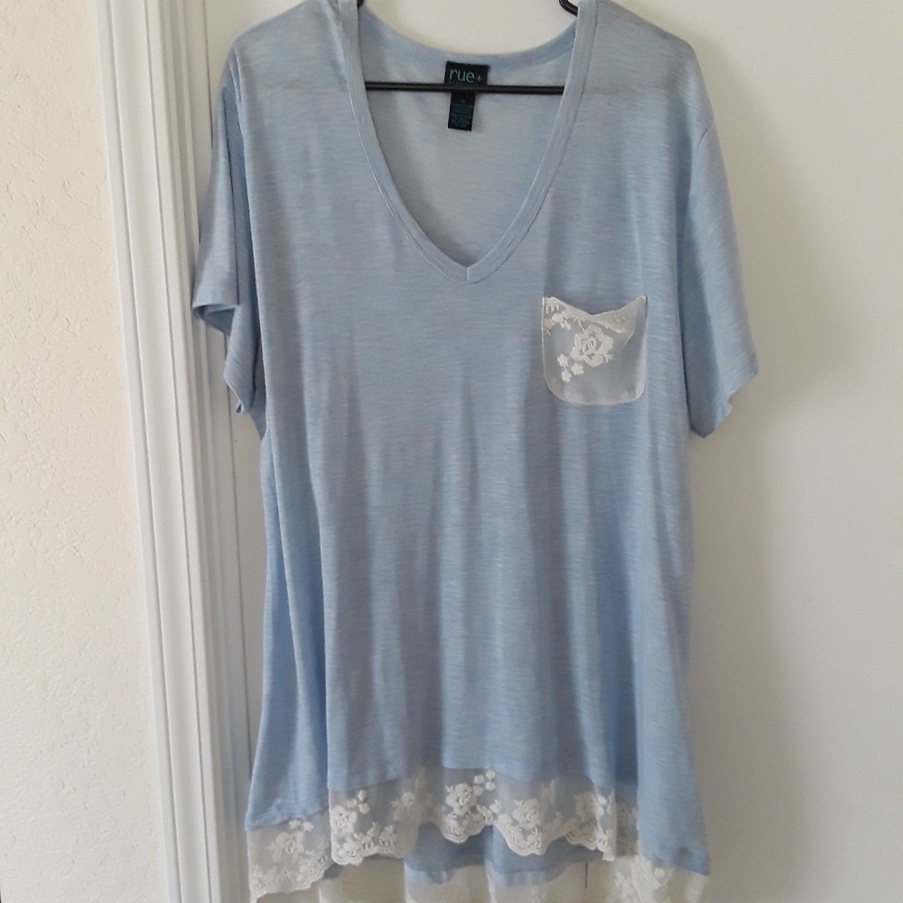 Rue 21 t-shirt
